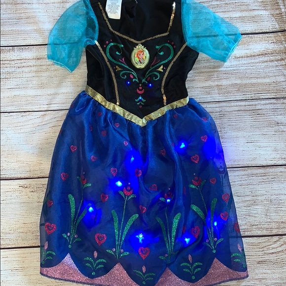 anna musical light up dress